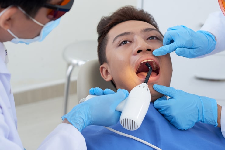 How tooth extraction relieves severe tooth pain quickly
